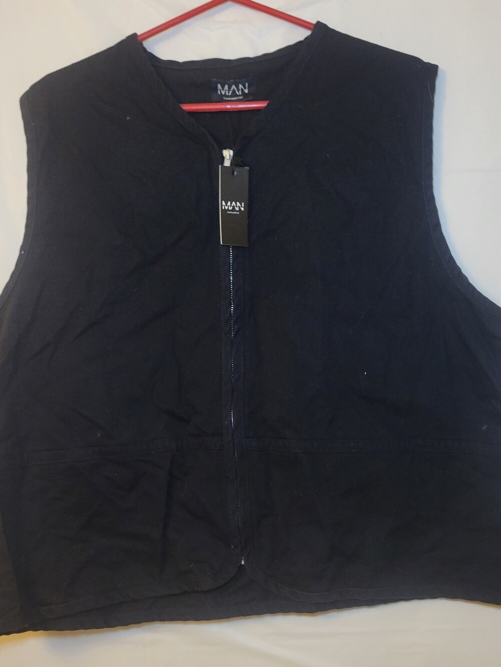 MAN Black Sleeveless Zip Front Vest